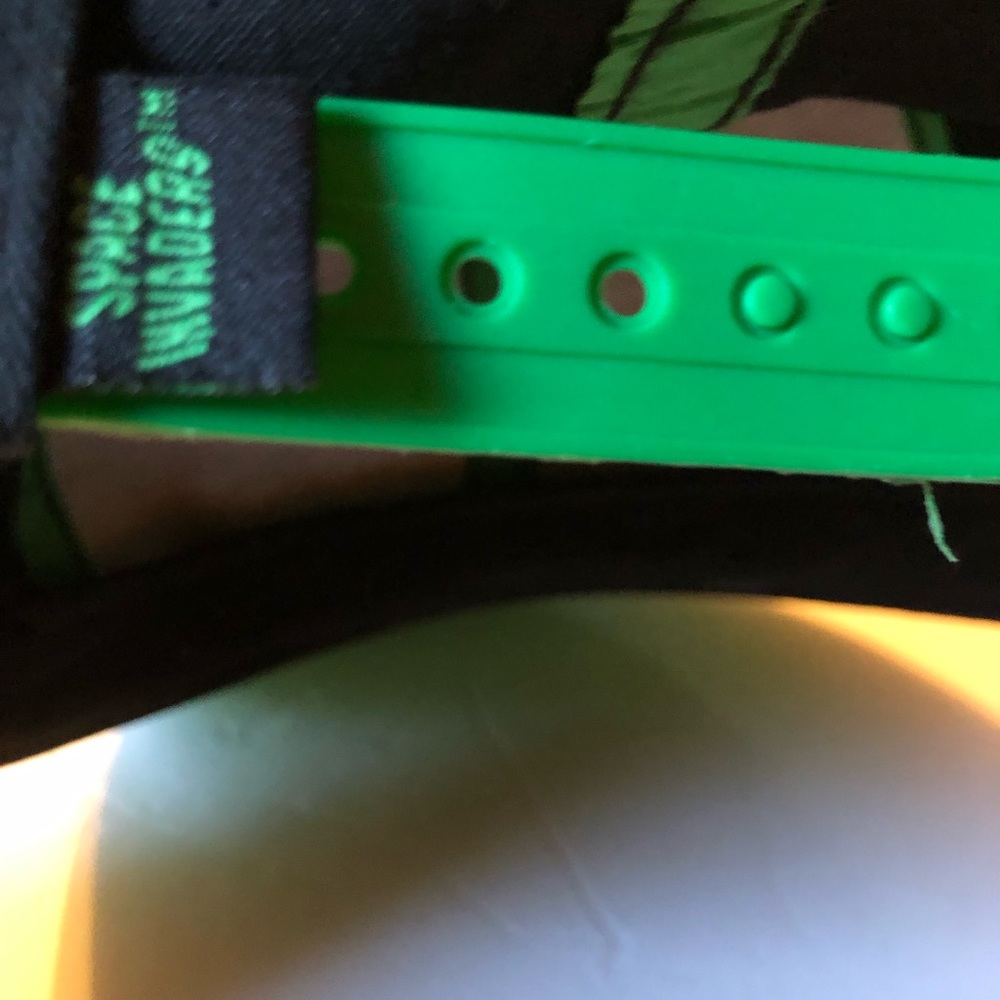 Space Invaders Snap back cap - Picture 7 of 9